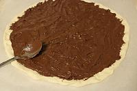 Pizza cu Nutella si banane - Pas 2