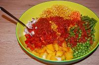 Pui la cuptor cu legume in stil mexican - Pas 3