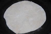Roti(lipii indiene din faina integrala) - Pas 9
