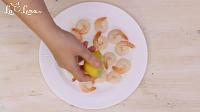 Salata cu creveti si ananas - Pas 2
