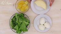 Salata cu creveti si ananas - Pas 4