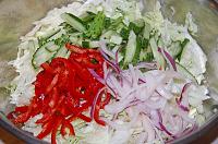 Salata de varza cu sfecla rosie si morcovi - Pas 3