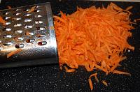 Salata de varza cu sfecla rosie si morcovi - Pas 4