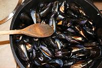 Scoici in sos de rosii - Moules à la provençale - Pas 7