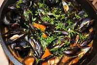 Scoici in sos de rosii - Moules à la provençale - Pas 9