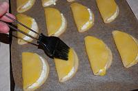 Sochni - biscuiti fragezi cu branza dulce - Pas 10