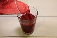 Suc cu multivitamine si noul storcator prin presare la rece Philips - Pas 10