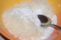 Briose aperitiv cu cascaval si ciuperci(Reteta Tupperware) - Pas 1