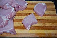 Carne de porc cu cascaval si ceapa, la cuptor - Pas 1