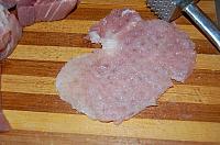 Carne de porc cu cascaval si ceapa, la cuptor - Pas 2