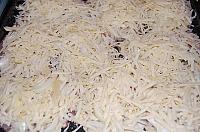 Carne de porc cu cascaval si ceapa, la cuptor - Pas 7