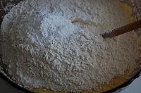 Chec cu banane (Banana Bread) - Pas 6