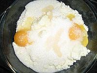 Clatite cu branza de vaci si sos de ciocolata - Pas 2