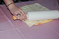 Cornulete Tupperware (Croissant Party) - Pas 4