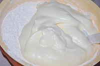 Cozonac rapid Tupperware - Pas 5