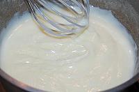 Crema de lapte cu ciocolata alba - Pas 5