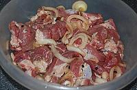 Frigarui de porc(cu dedicatie speciala:) - Pas 1