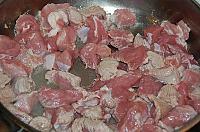 Mancare de mazare cu carne - Pas 1