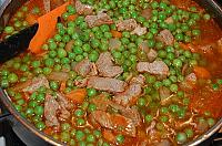 Mancare de mazare cu carne - Pas 5