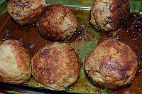 Meatballs cu oua - Pas 13