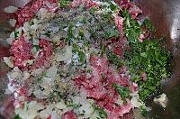 Meatballs cu oua - Pas 4