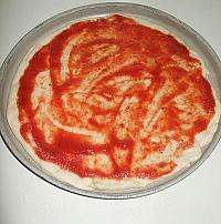 Pizza cu sunca si mozzarella - Pas 5