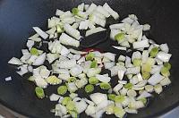 Placinta cu carne de pui, porumb si mazare (braziliana) - Pas 6