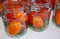 Rosii marinate la borcan - Pas 1