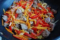 Salata calda cu ficatei si legume - Pas 6