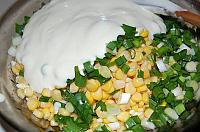 Salata cu piept de pui, omleta si porumb - Pas 10