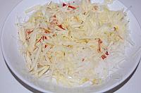 Salata cu ridiche neagra si mere - Pas 3