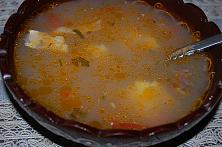 Ciorbă de pește și crupe de porumb