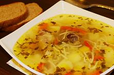 Ciorbă de pui cu tăiței (Zeamă)