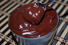 Crema de ciocolata in 5 minute (sau Finetti de casa)