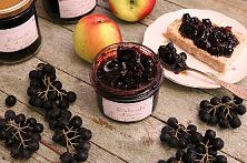 Dulceață de aronia, mere și nuci