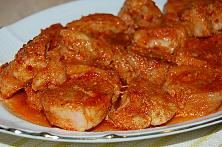 Friptură de porc în sos de usturoi, la cuptor