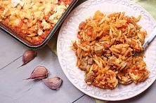 Giouvetsi Grecesc - carne la cuptor cu paste orzo și sos de roșii