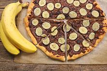 Pizza cu Nutella și banane