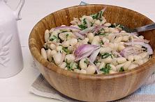 Salată italiană cu ton și fasole