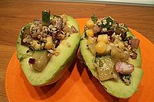 Avocado cu semințe de cânepă