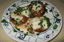 Ciuperci umplute cu bacon și mozzarella