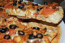 Pizza cu piept de pui și ciuperci