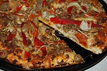 Pizza cu Za'tar și carne tocată