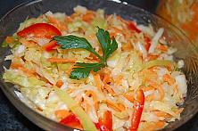Salată de varză marinată