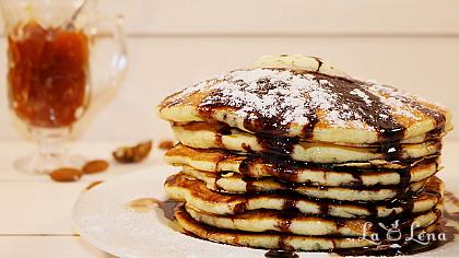 Buttermilk Pancakes (Clatite americane cu iaurt)