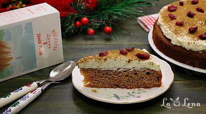 Gingerbread Cake, sau Prăjitură de Turtă Dulce