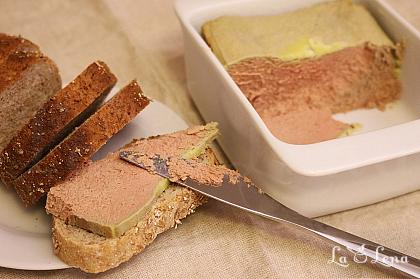 Pate de casă din ficat de pui