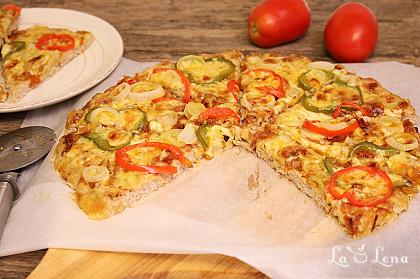 Pizza cu blat de carne tocată - Meatza