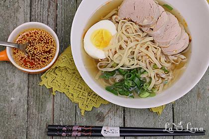Ramen - supă japoneză cu tăiței