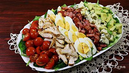 Salată Cobb